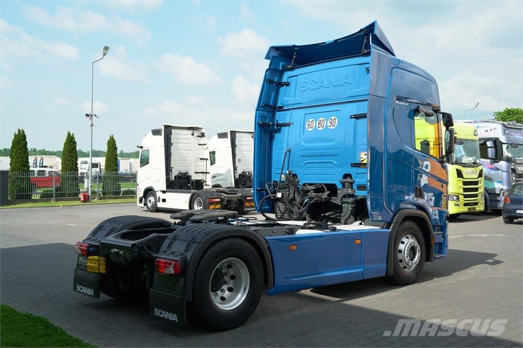 Scania R 450 Τράκτορες