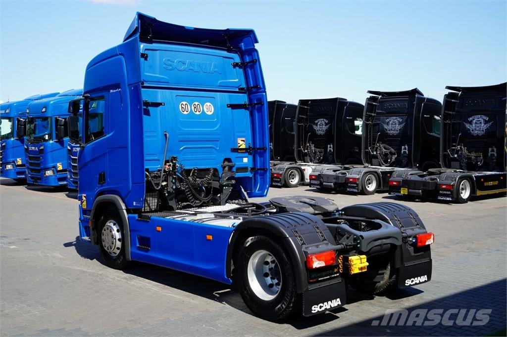 Scania R 450 وحدات الجر