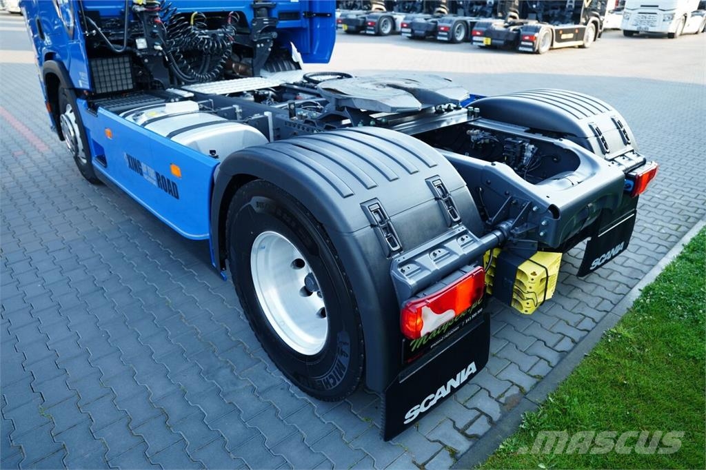 Scania R 450 وحدات الجر
