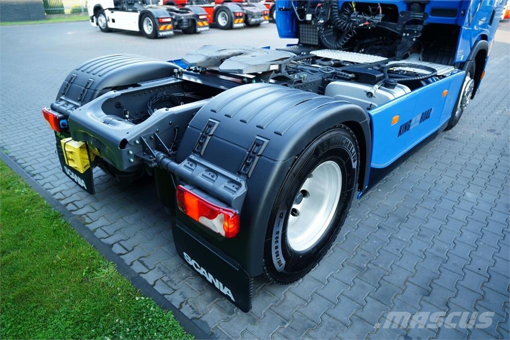 Scania R 450 وحدات الجر