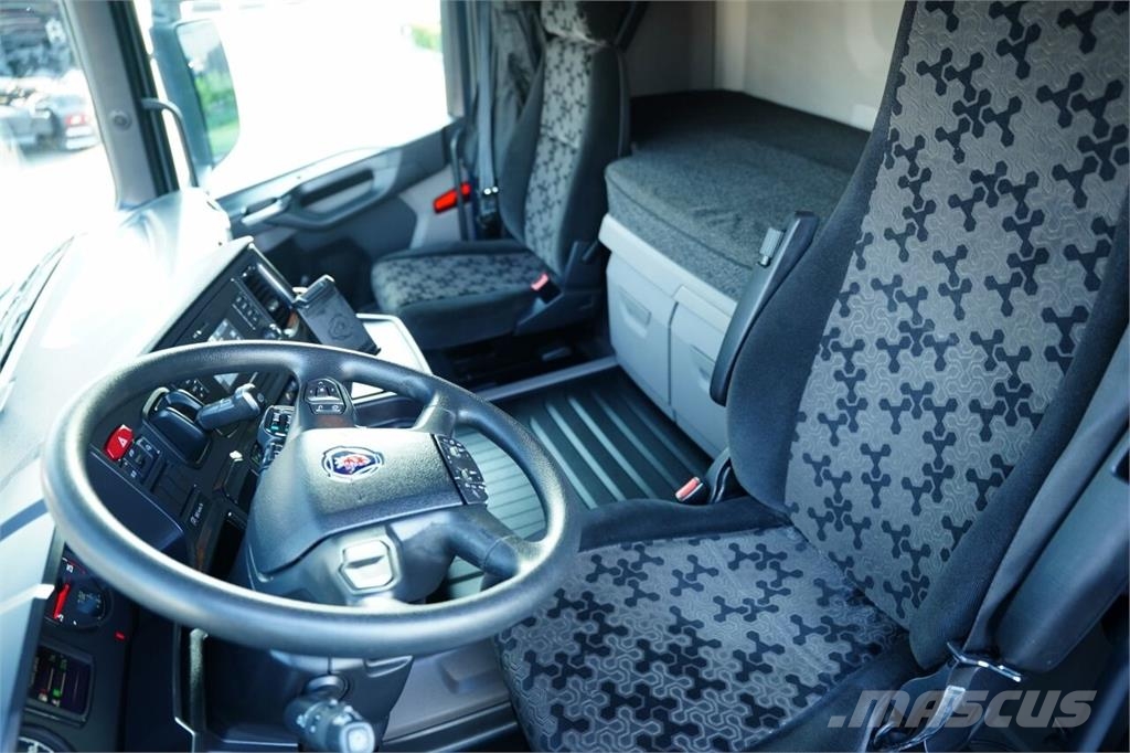 Scania R 450 وحدات الجر
