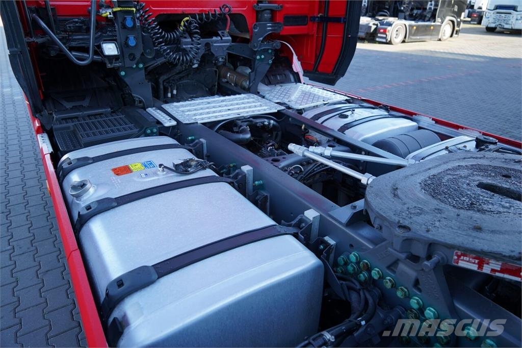 Scania R 450 Τράκτορες