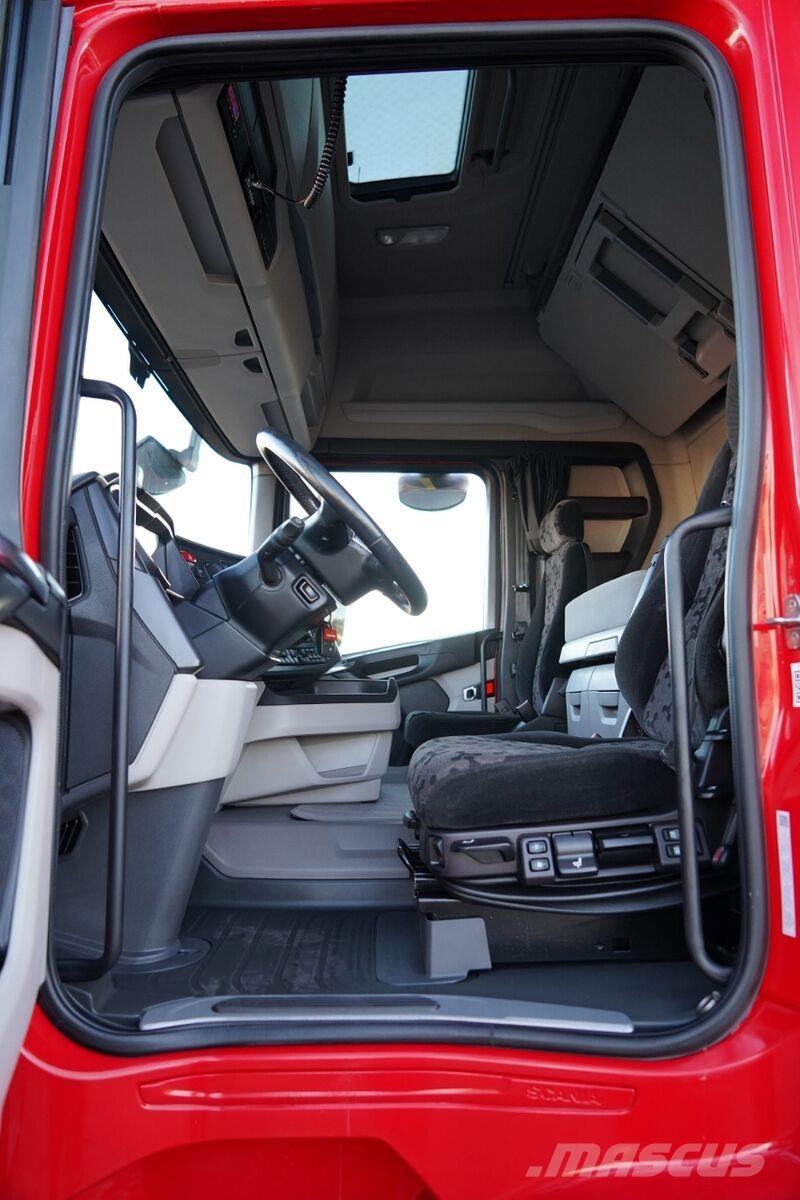 Scania R 450 Τράκτορες