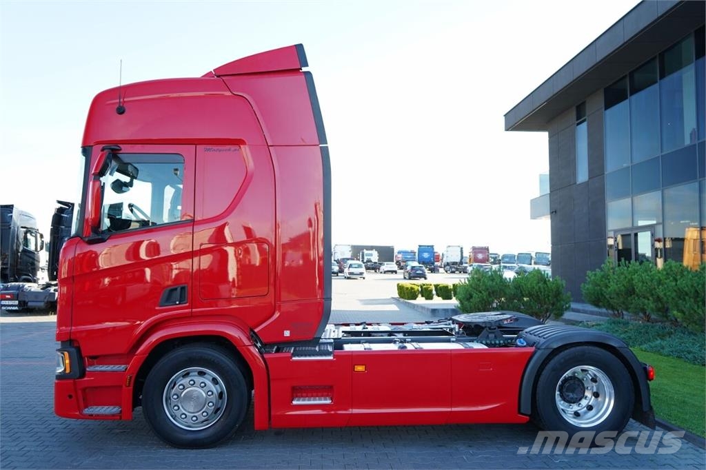 Scania R 450 Τράκτορες