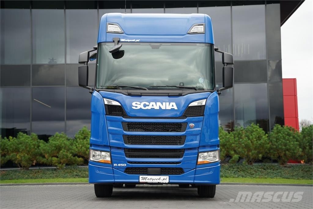 Scania R 450 Vetopöytäautot