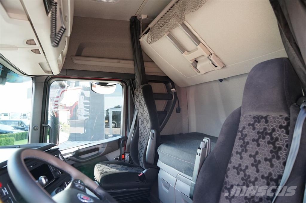 Scania R 460 Trekkers