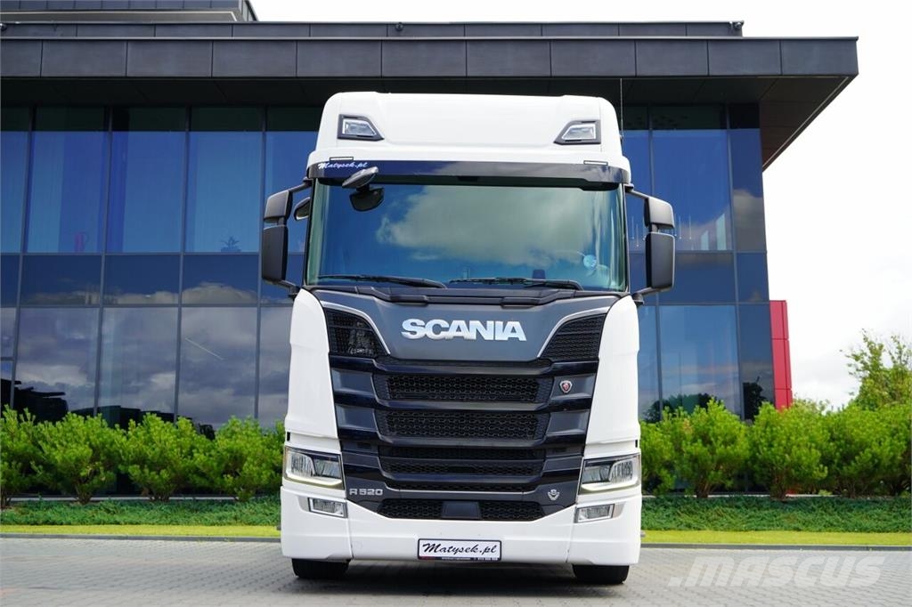 Scania R 520 Τράκτορες