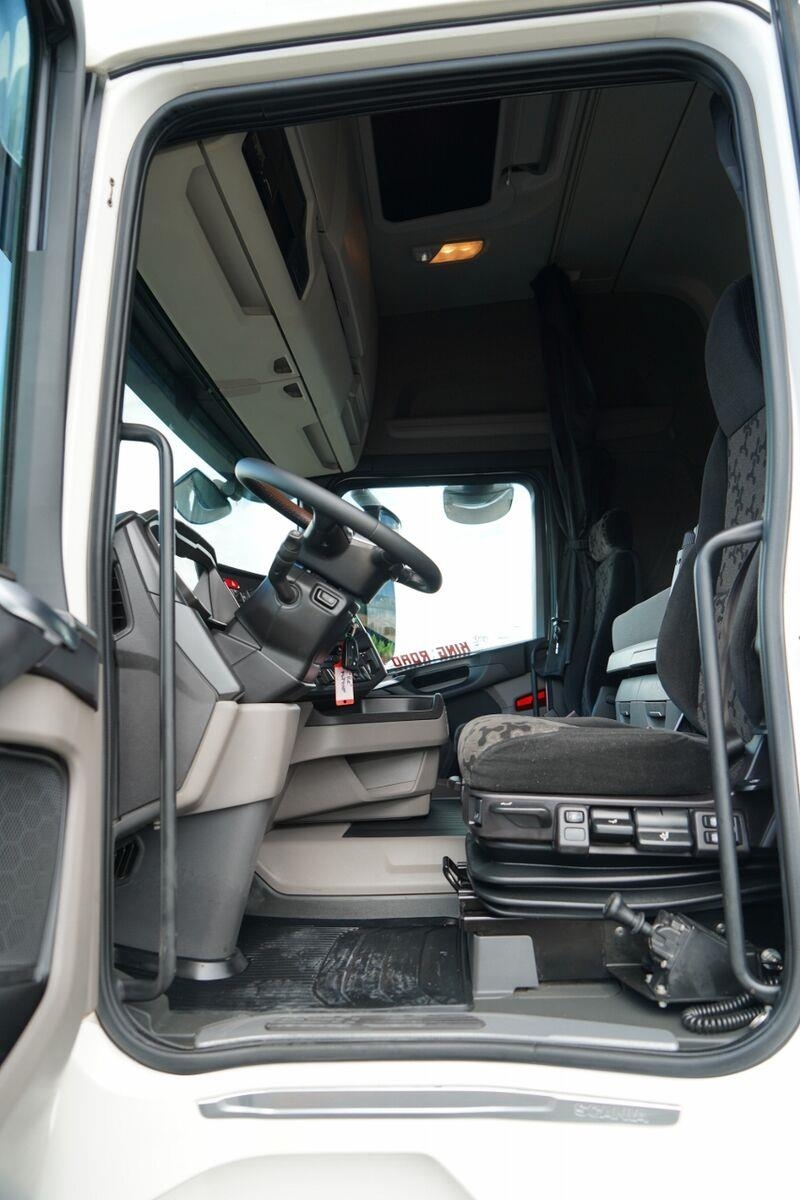 Scania R 520 Τράκτορες