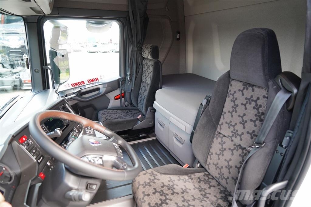 Scania R 520 Τράκτορες