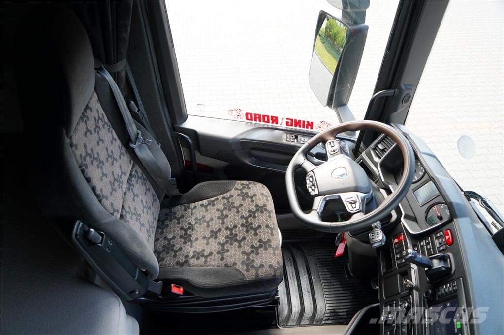 Scania R 520 Τράκτορες
