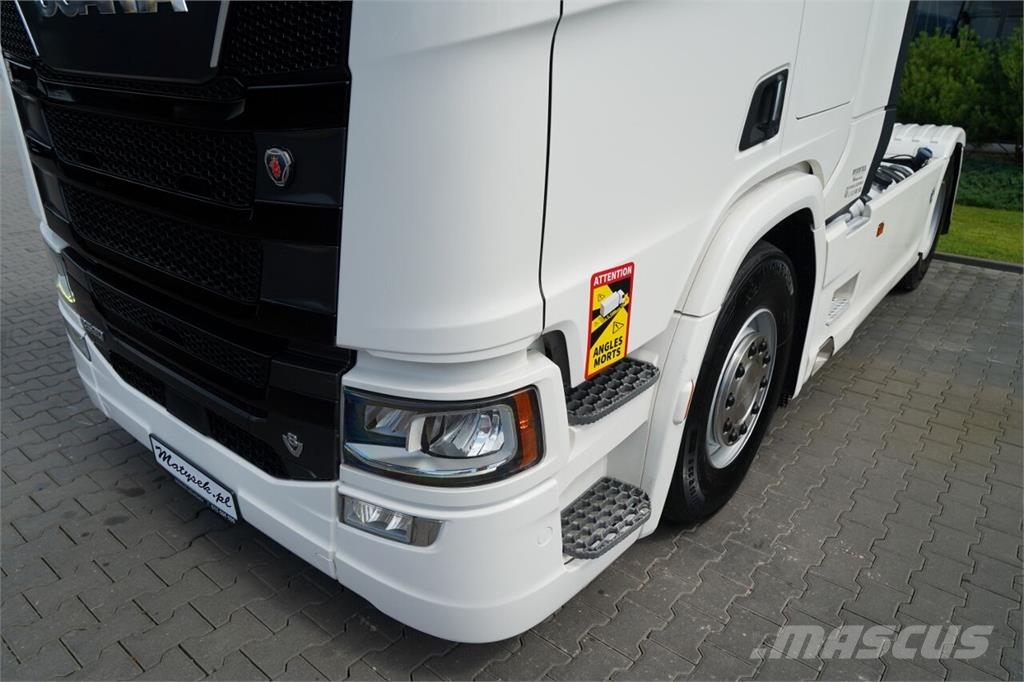 Scania R 520 Τράκτορες