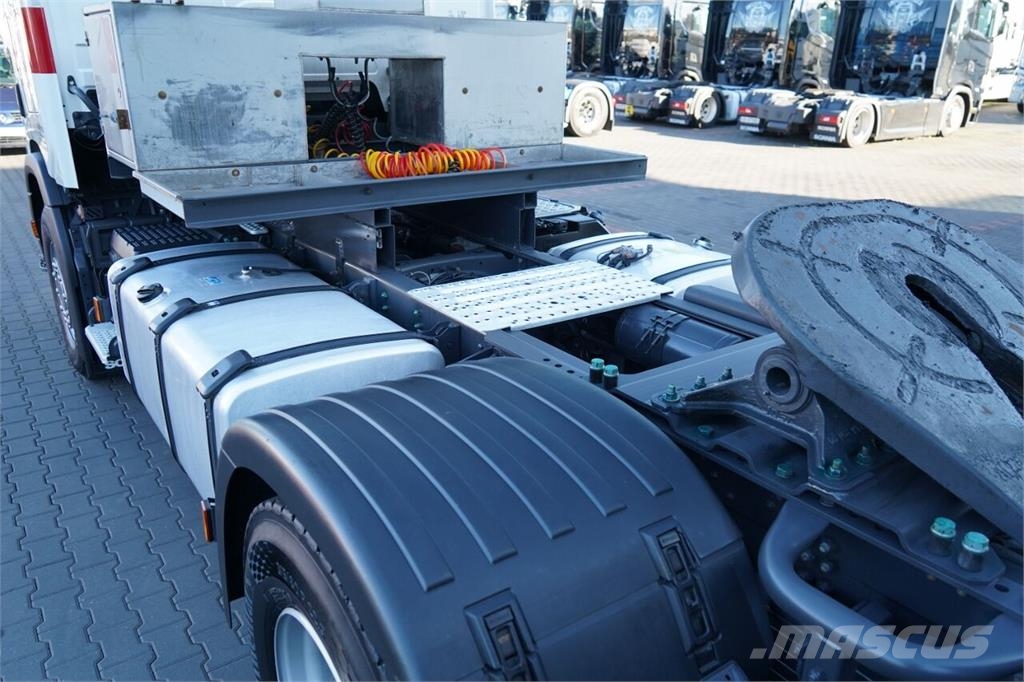 Scania R 730 트랙터 유닛