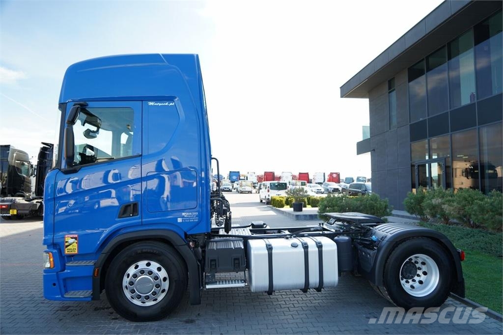 Scania R450 Τράκτορες