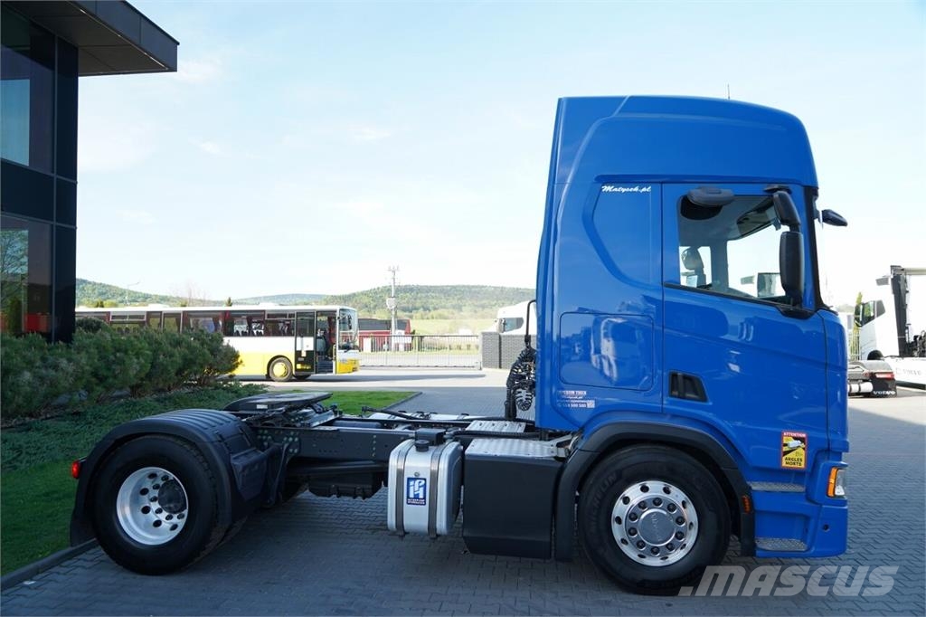 Scania R450 Τράκτορες