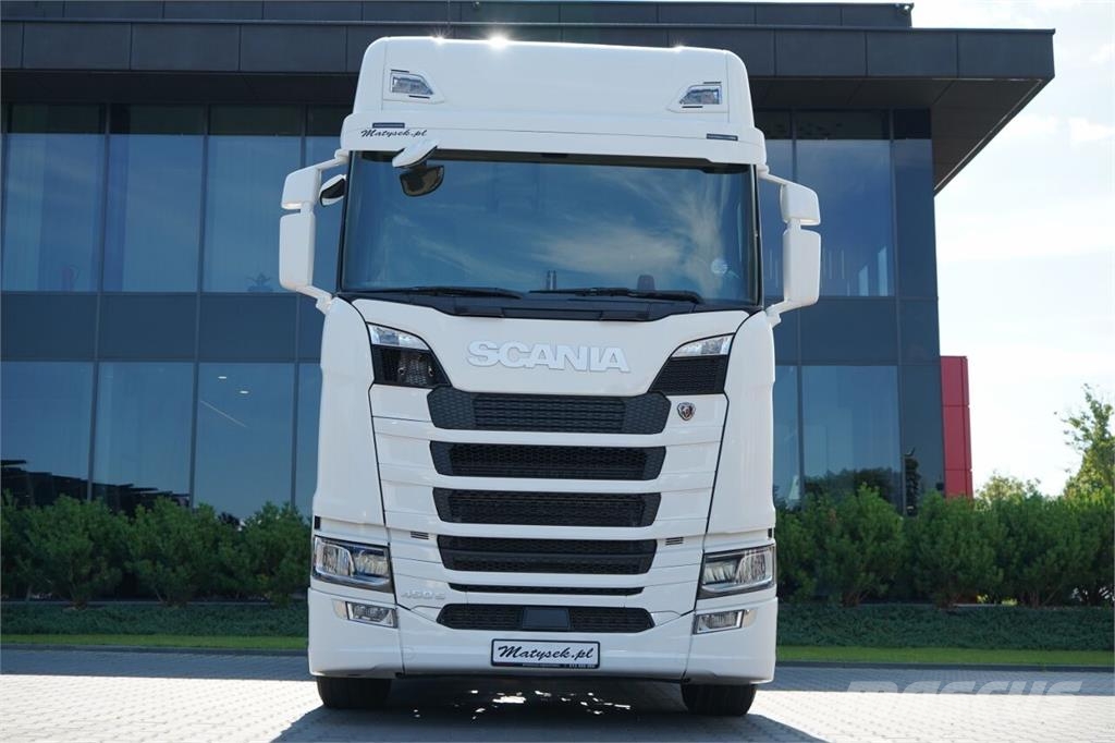 Scania S 450 Trekkers