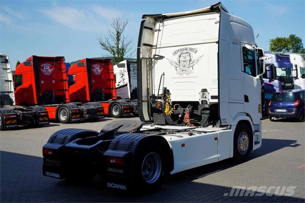 Scania S 450 Trekkers