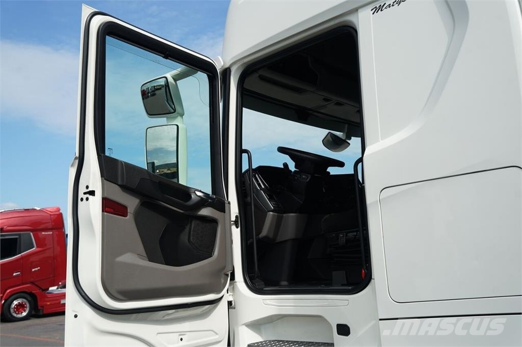 Scania S 450 Truck Tractor Units