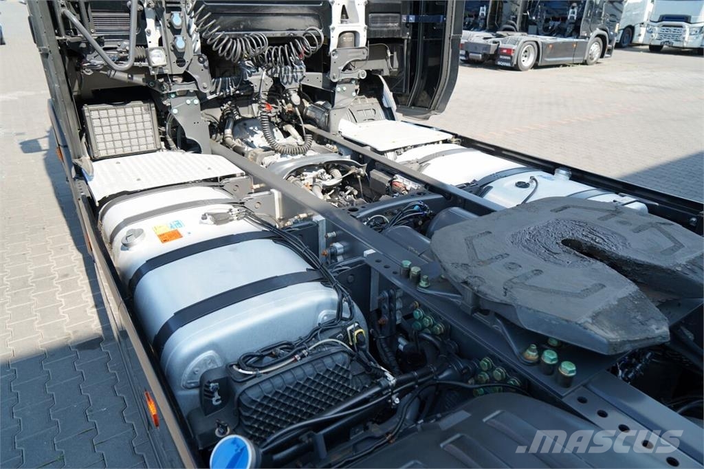 Scania S 500 Naudoti vilkikai