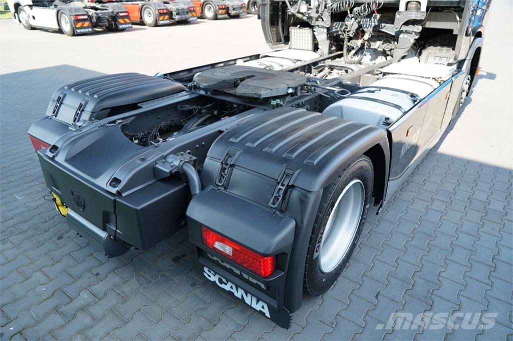 Scania S 500 Naudoti vilkikai