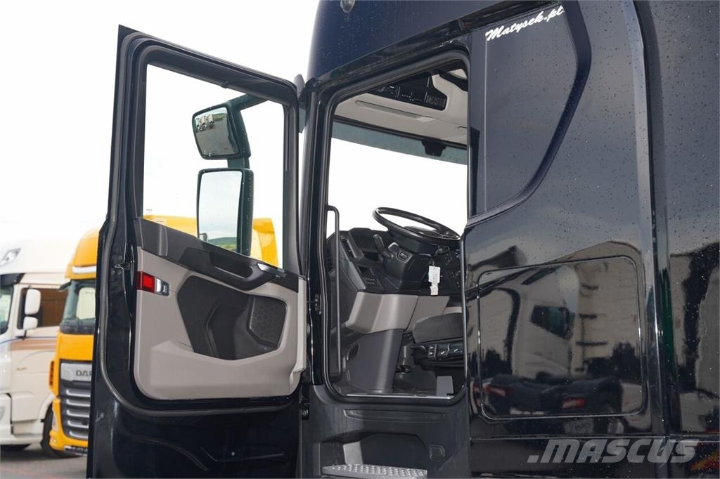 Scania S 500 Τράκτορες