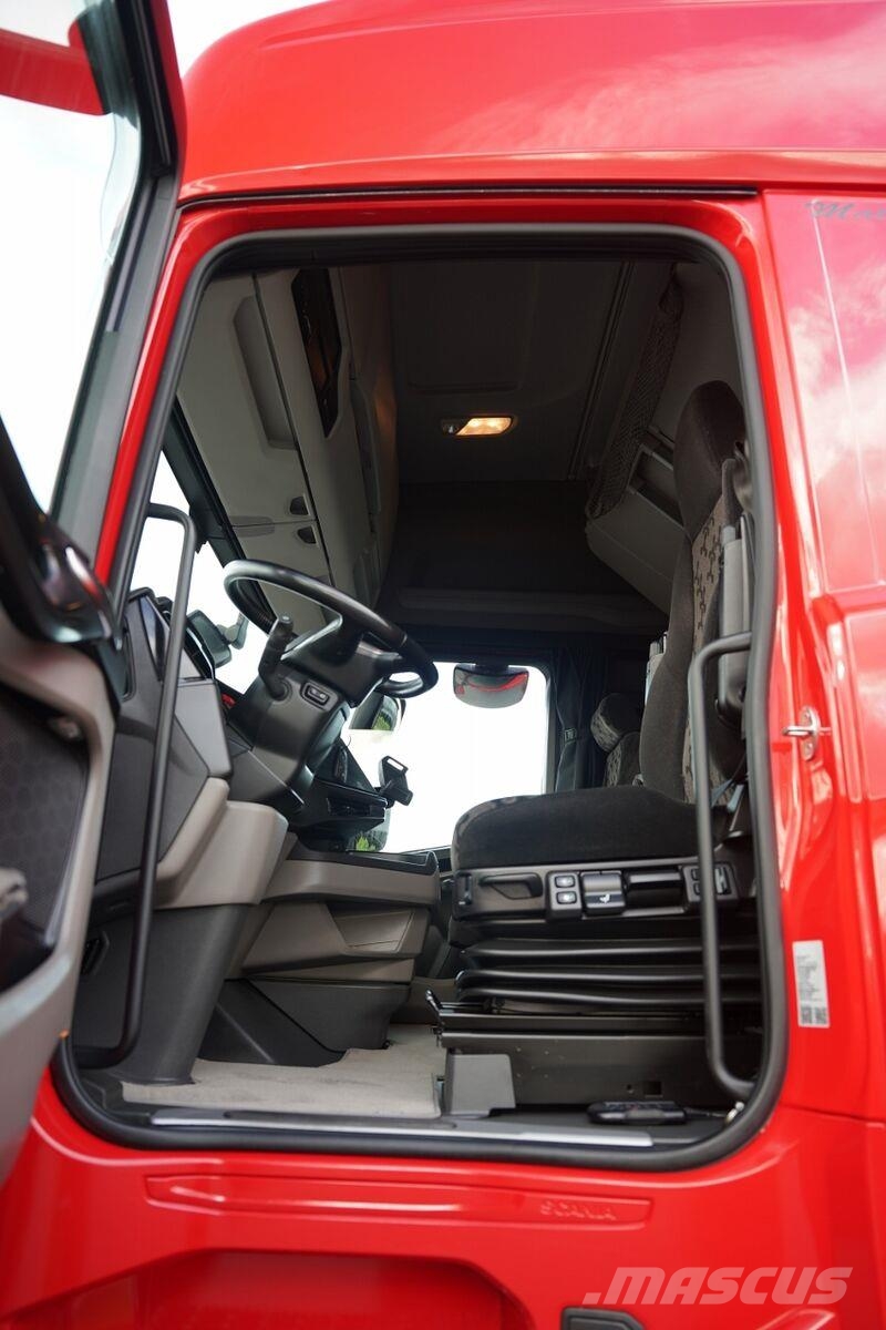 Scania S 500 / EURO 6 / ACC / RETARDER / PEŁNA OPCJA / 20 Tegljači