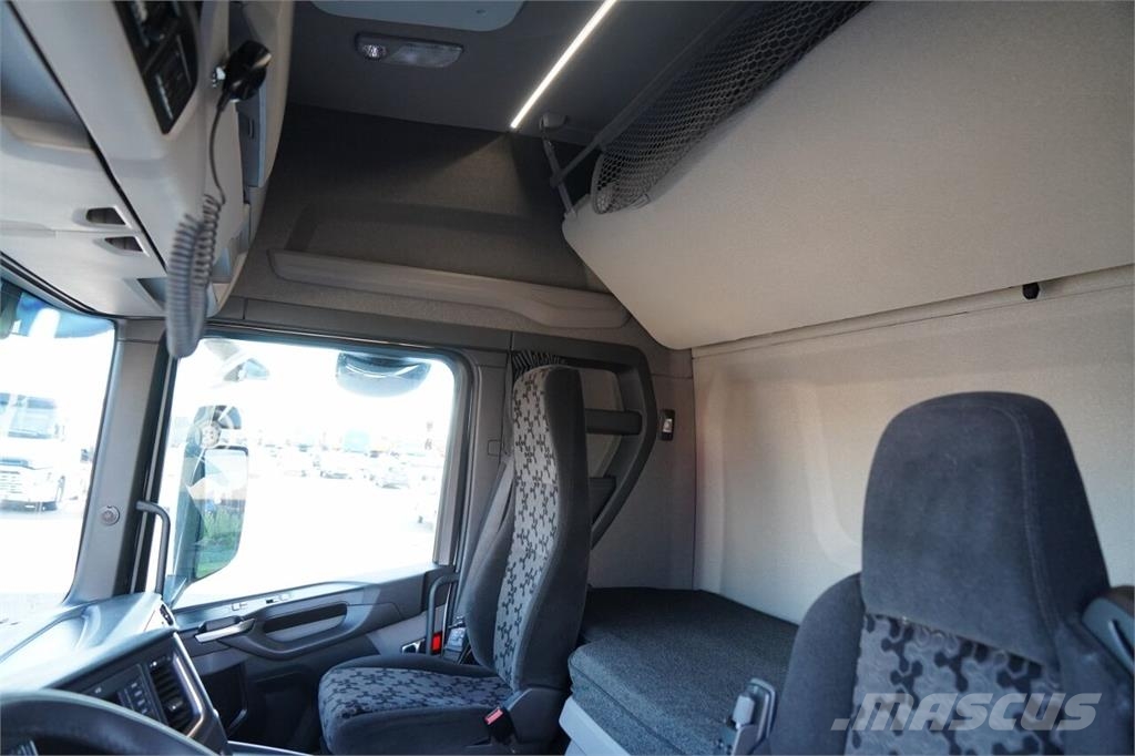 Scania S 500 / I-PARK COOL Tractor Units