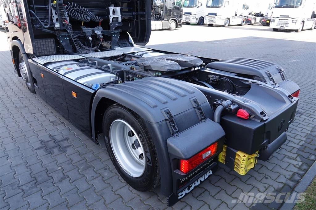 Scania S 560 / MEGA / RETARDER / I-PARK COOL / LOWDECK / Vilcēji
