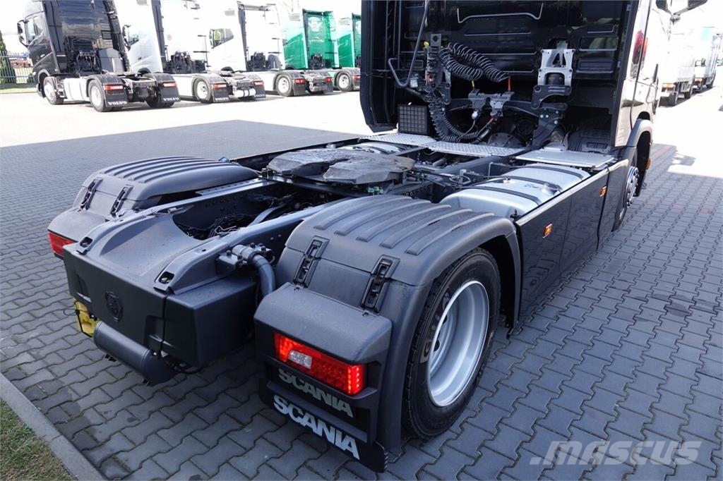 Scania S 560 / MEGA / RETARDER / I-PARK COOL / LOWDECK / Vilcēji