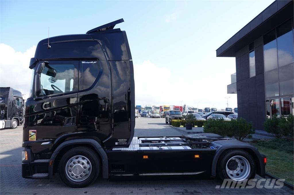 Scania S 560 / MEGA / RETARDER / I-PARK COOL / LOWDECK / Vilcēji