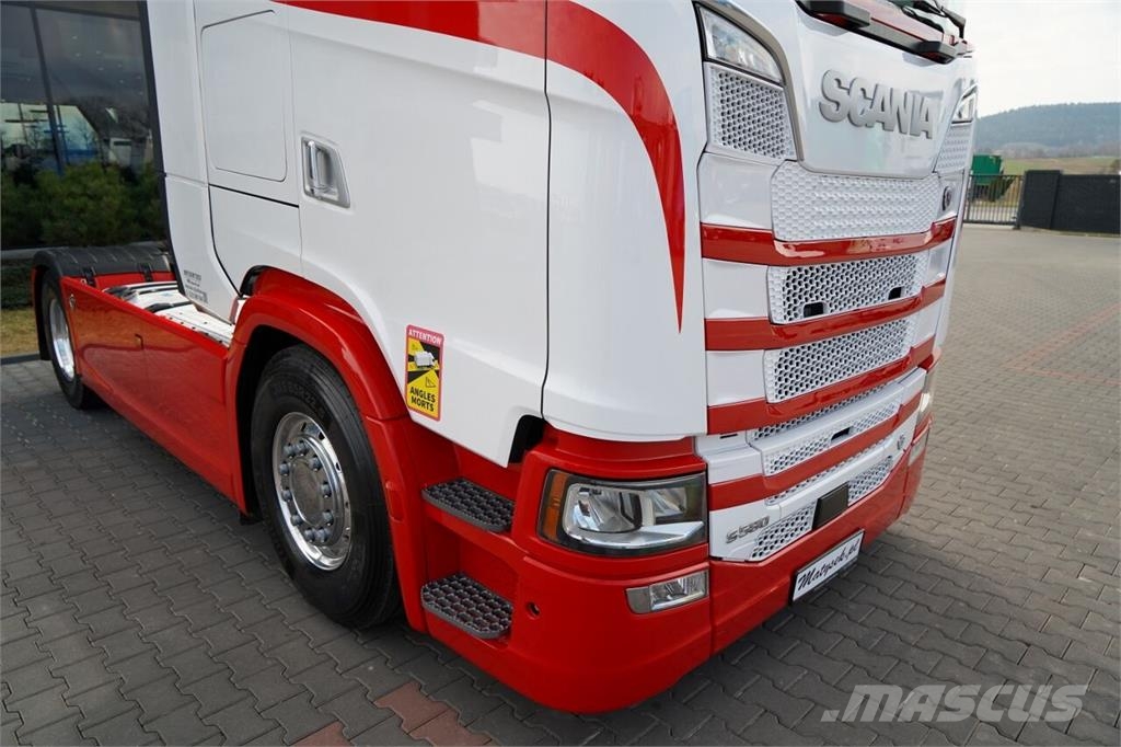 Scania S 580 / V8 Tahače