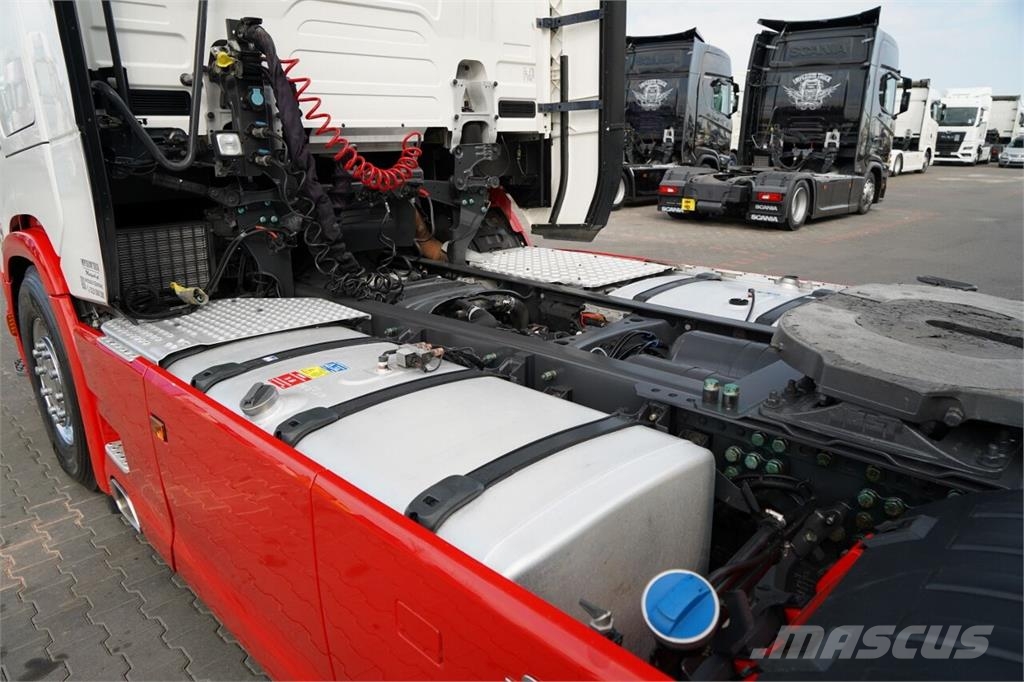Scania S 580 / V8 Tahače