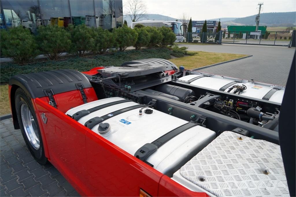 Scania S 580 / V8 Tahače