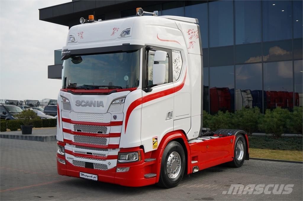 Scania S 580 / V8 Tahače