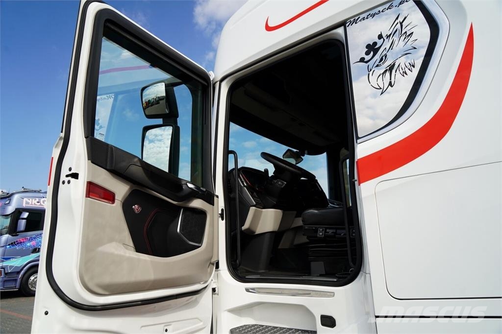 Scania S 580 / V8 Tahače