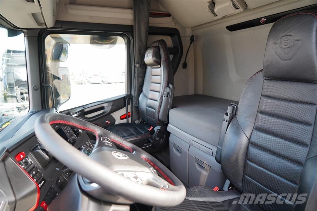 Scania S 580 / V8 Tahače