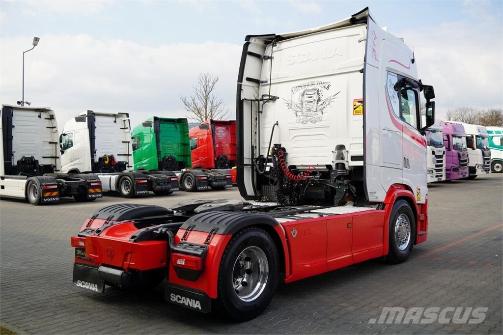 Scania S 580 / V8 Tahače