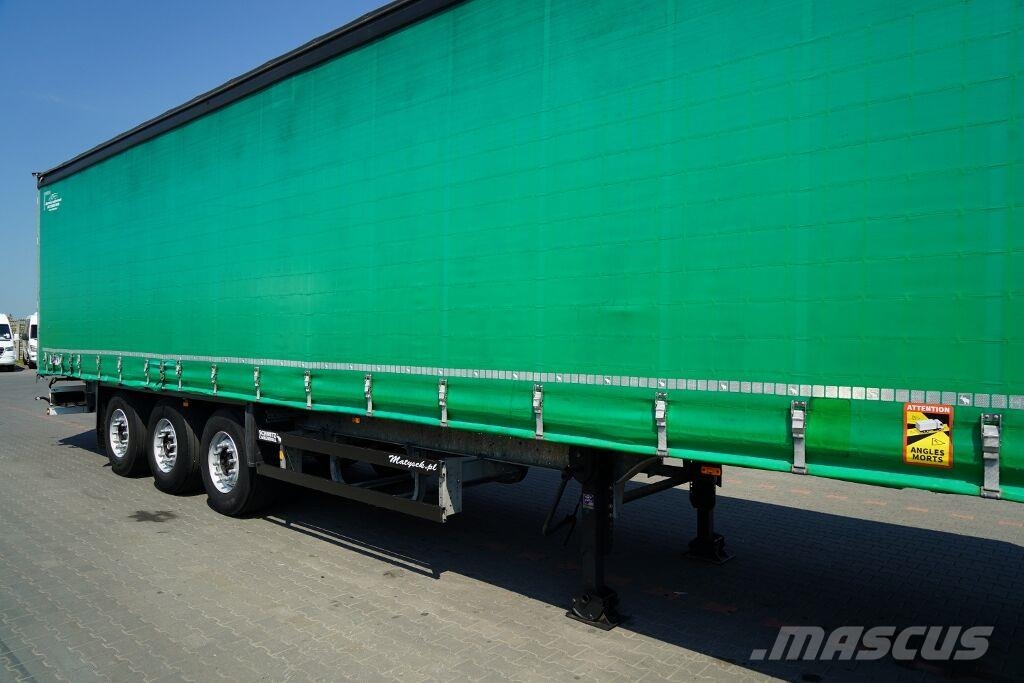Schmitz Cargobull  Semirremolques con caja de lona
