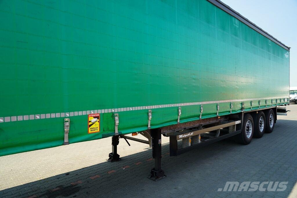 Schmitz Cargobull  Semirremolques con caja de lona