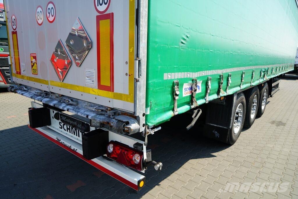Schmitz Cargobull  Semirremolques con caja de lona