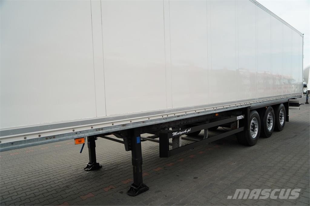 Schmitz Cargobull Semirremolques con carrocería de caja
