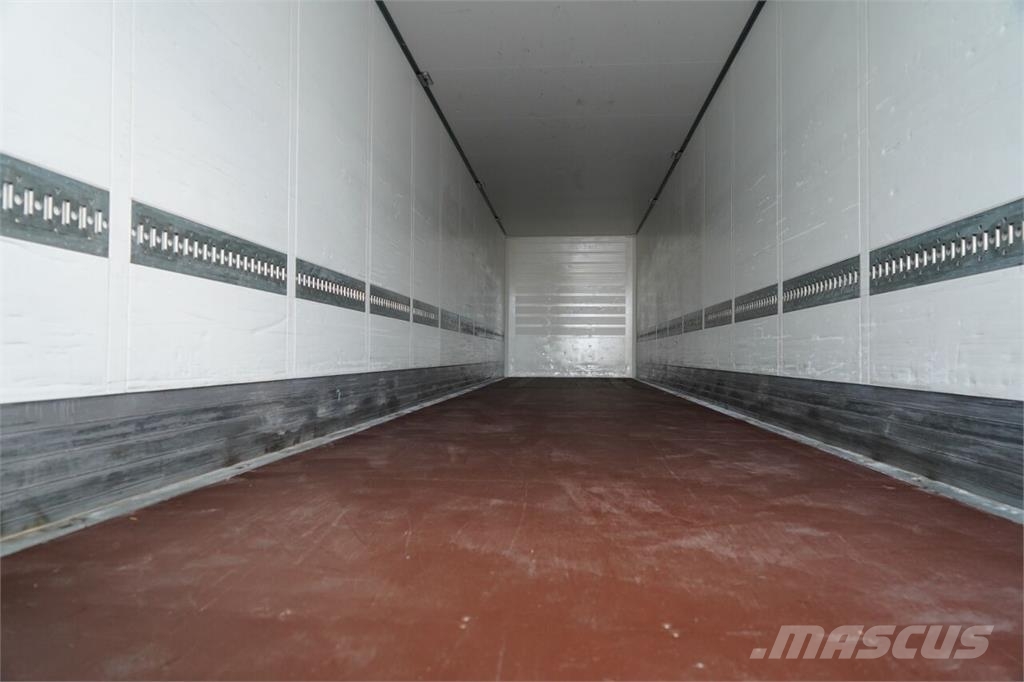 Schmitz Cargobull Semirremolques con carrocería de caja