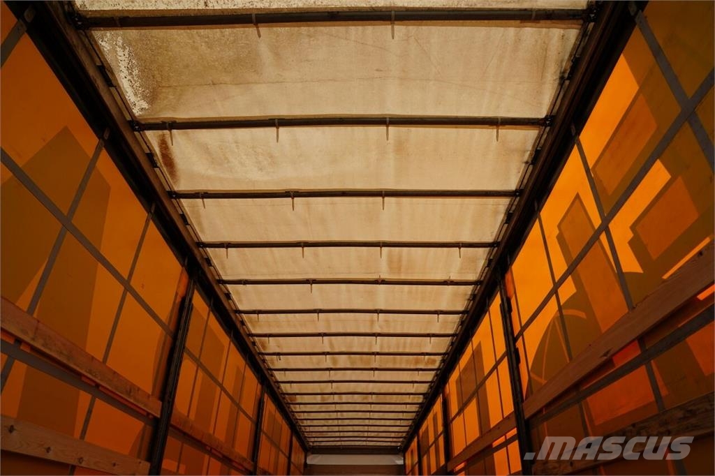 Schmitz Cargobull / FIRANKA / STANDARD / OSIE SCHMITZ Semi-remorca speciala