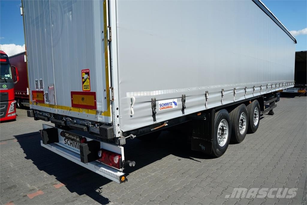 Schmitz Cargobull / FIRANKA / STANDARD / OSIE SCHMITZ Semi-remorca speciala