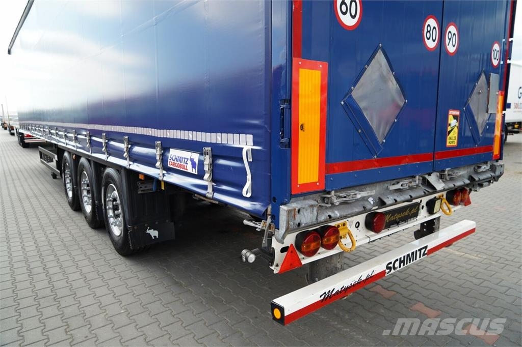 Schmitz Cargobull Curtainsider semi-trailers