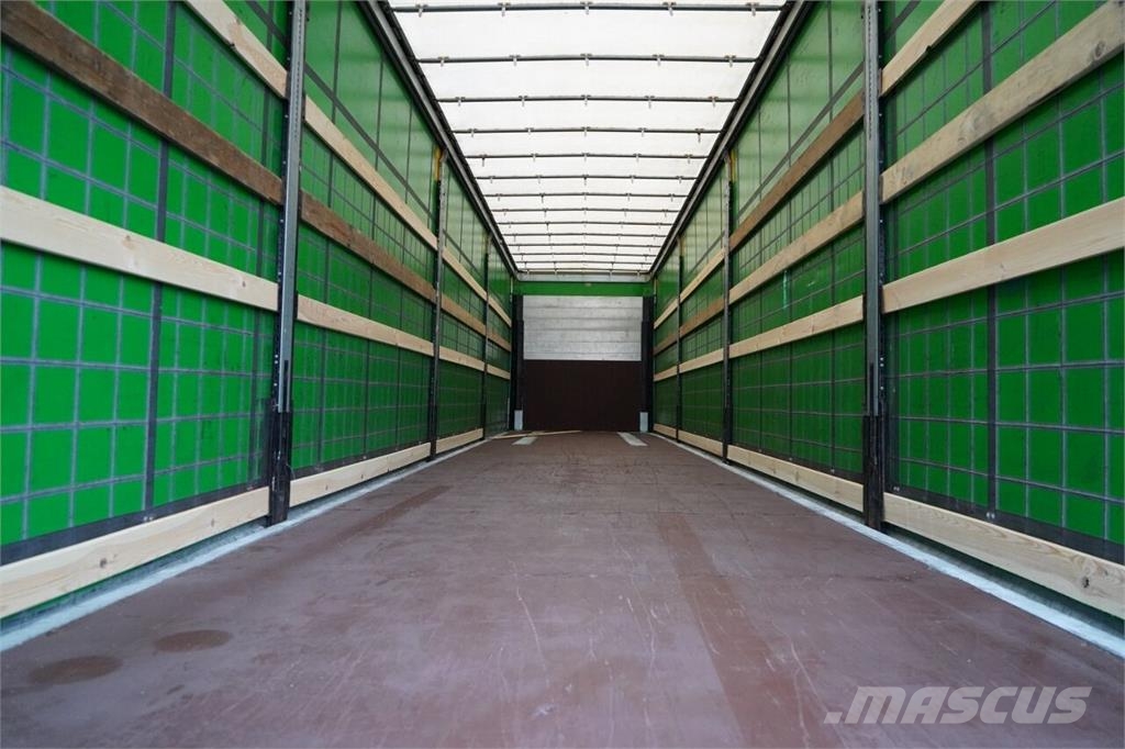Schmitz Cargobull FIRANKA / STANDARD Curtainsider semi-trailers
