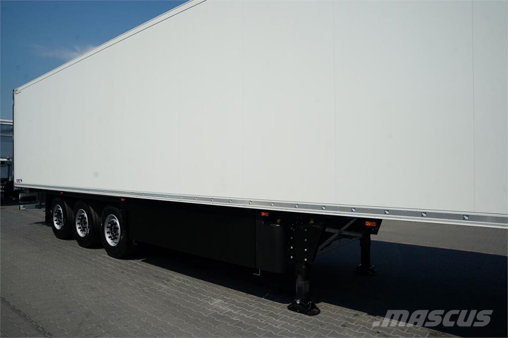 Schmitz Cargobull  Semirremolques isotermos/frigoríficos