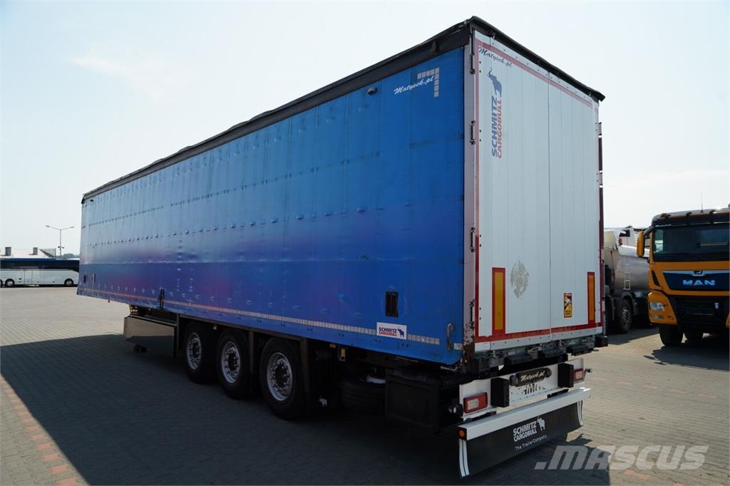 Schmitz Cargobull  Semirremolques con caja de lona