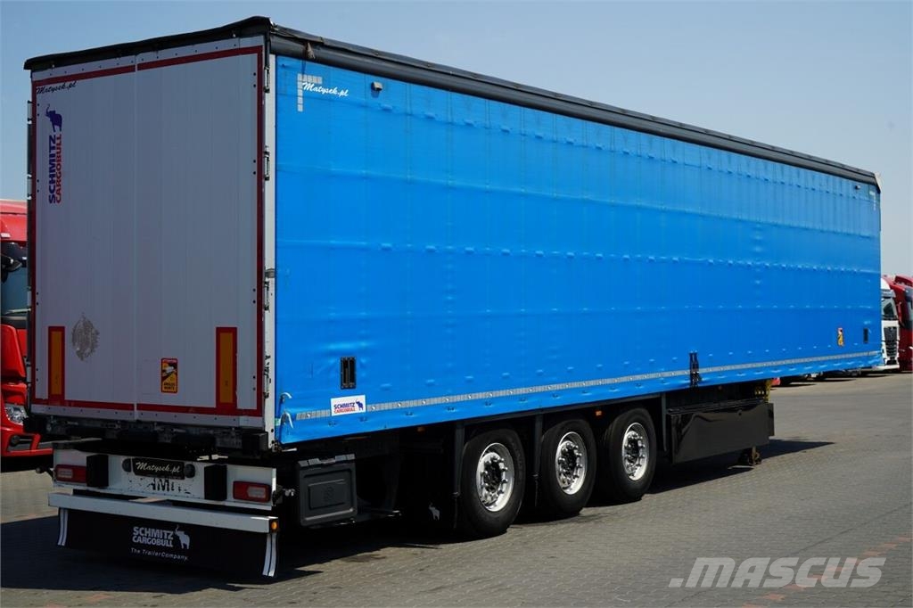Schmitz Cargobull  Semirremolques con caja de lona