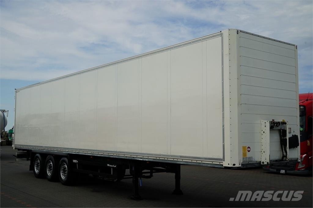 Schmitz Cargobull Semirremolques con carrocería de caja