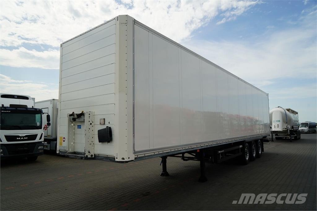 Schmitz Cargobull Semirremolques con carrocería de caja